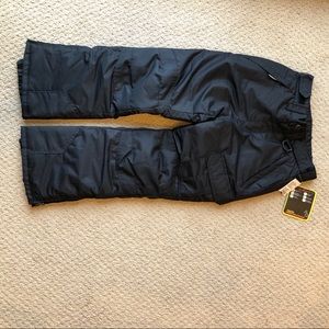 Arctic Quest youth snow pant NWT